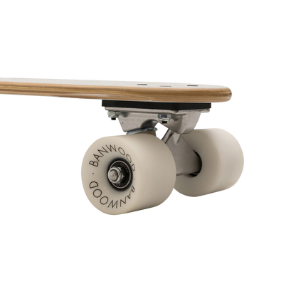 Skateboard - White